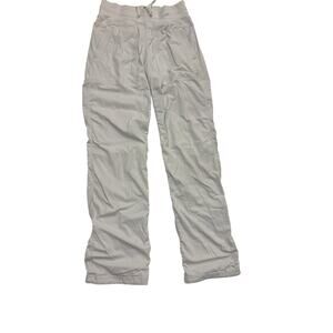 Lululemon Women's Lightweight Pants Size 4 workout pants